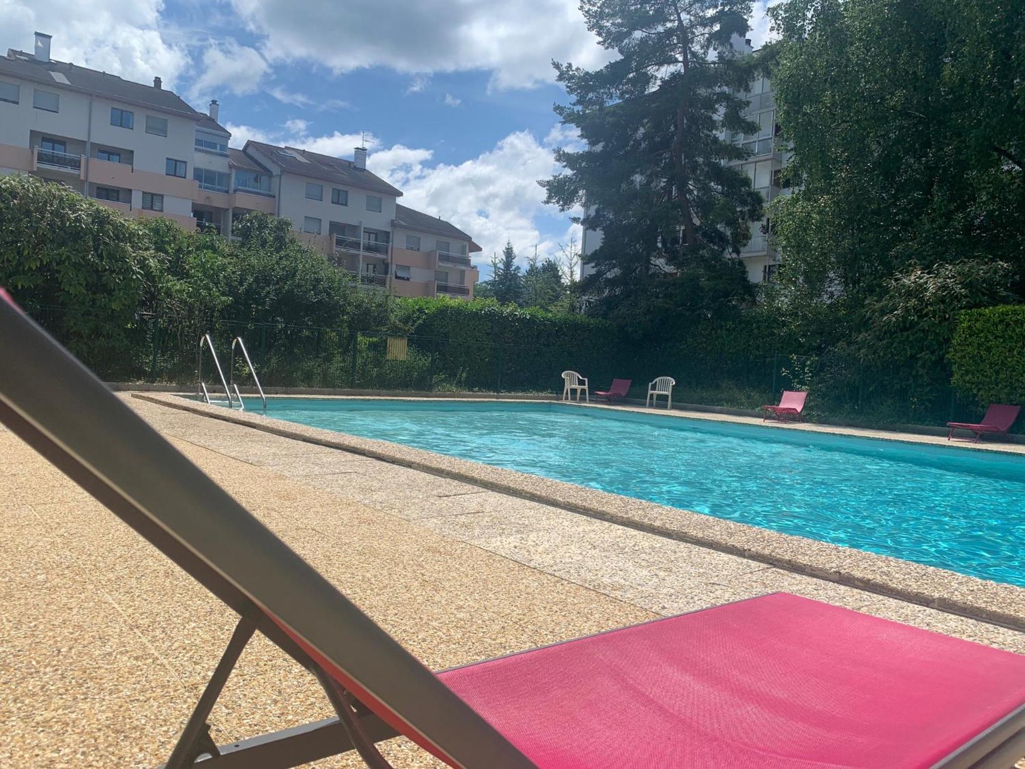 Kusmi Love Piscine Proche Du Lac Анси Экстерьер фото